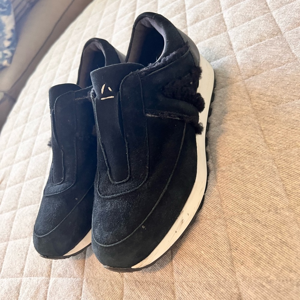 AQUATALIA Dayla Waterproof Sz 9 Black Suede Leather Sneakers Orig $295